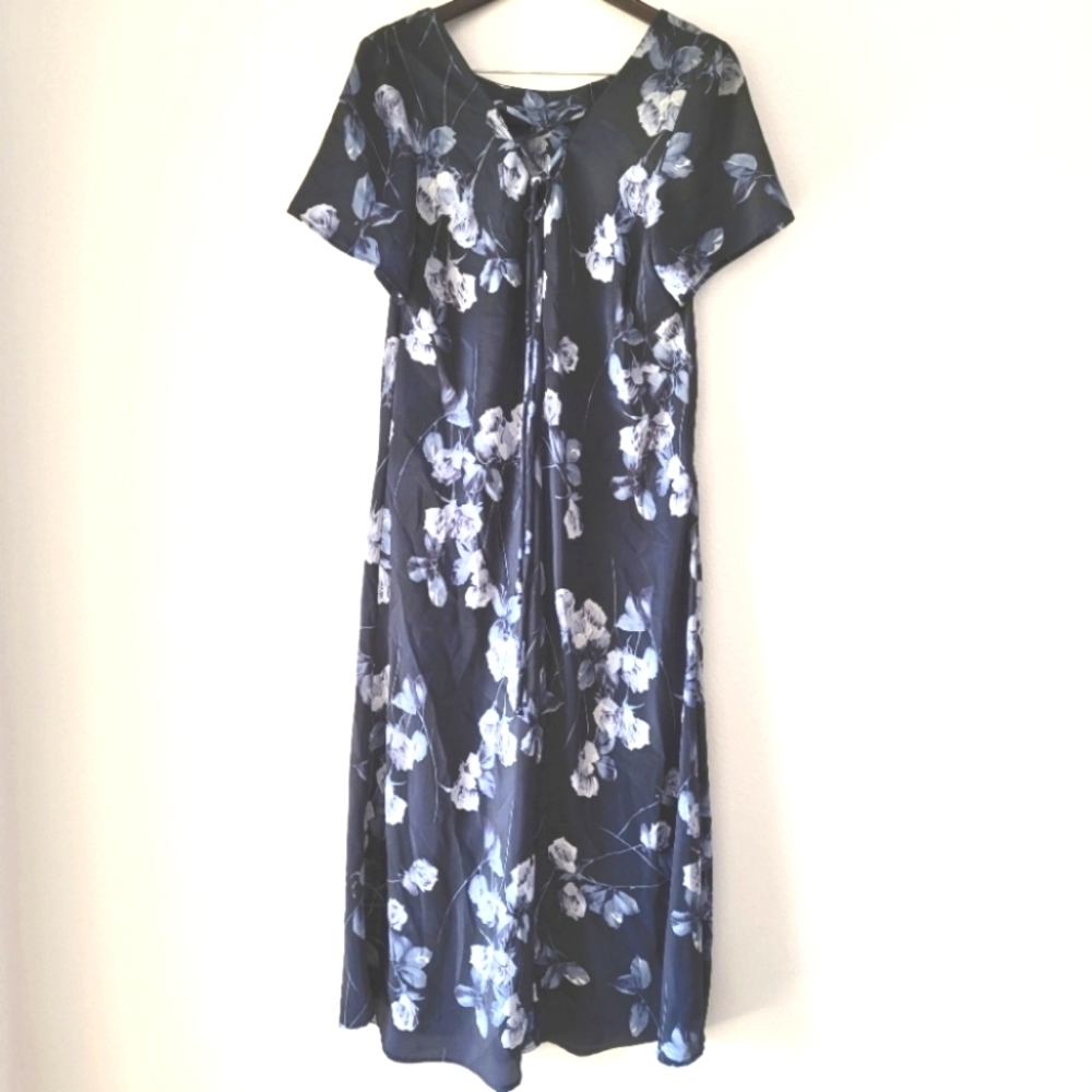 2X Blue Floral Lace Up Front Dress - Picture 1 of 2